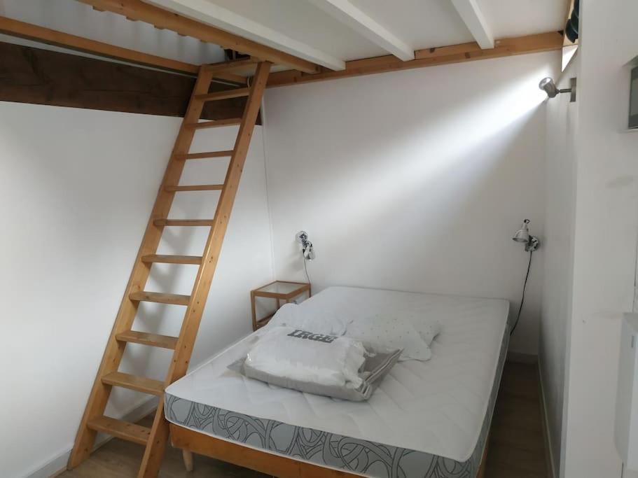 Le Saint-Lazare Appartement Au Calme Intra Muros Avignon Exterior photo